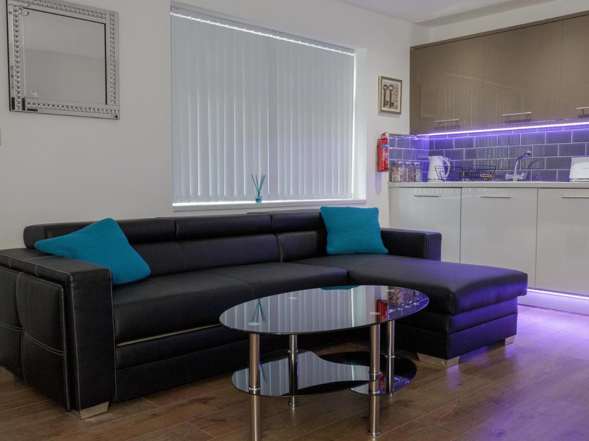Live In Leeds Greenhill Bungalows מראה חיצוני תמונה