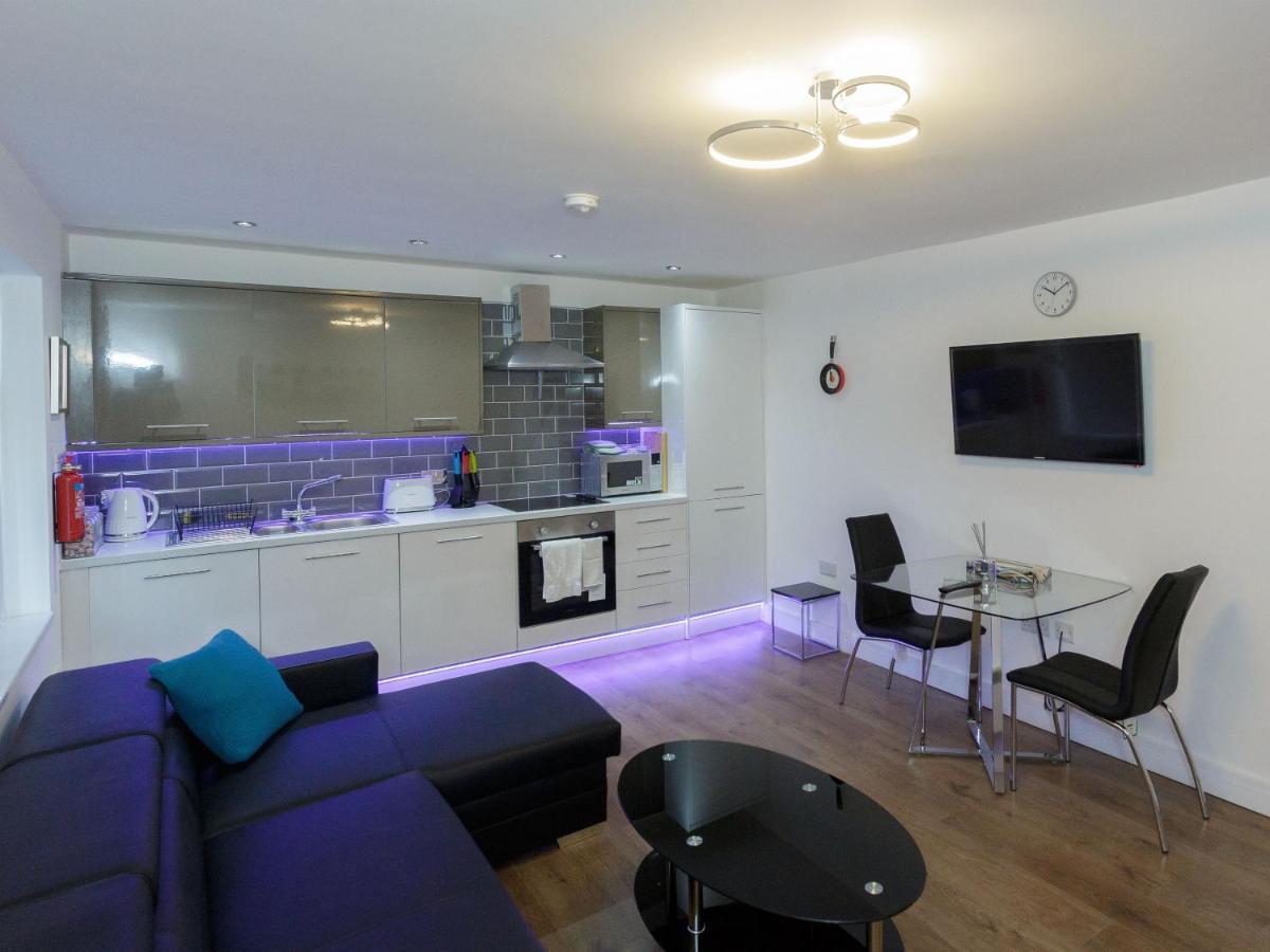 Live In Leeds Greenhill Bungalows מראה חיצוני תמונה